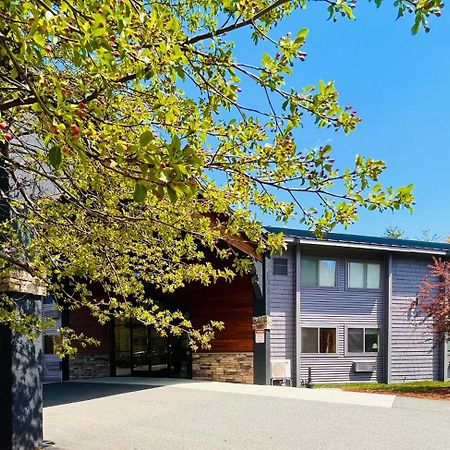 A Hotel Inn Sunapee 마운트서나피 외부 사진